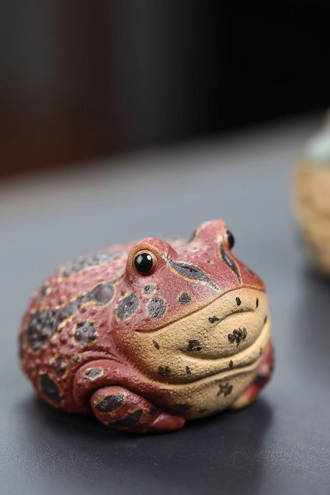 "Little Lucky Toad" | Handcrafted Yixing Duan Ni Tea Pet