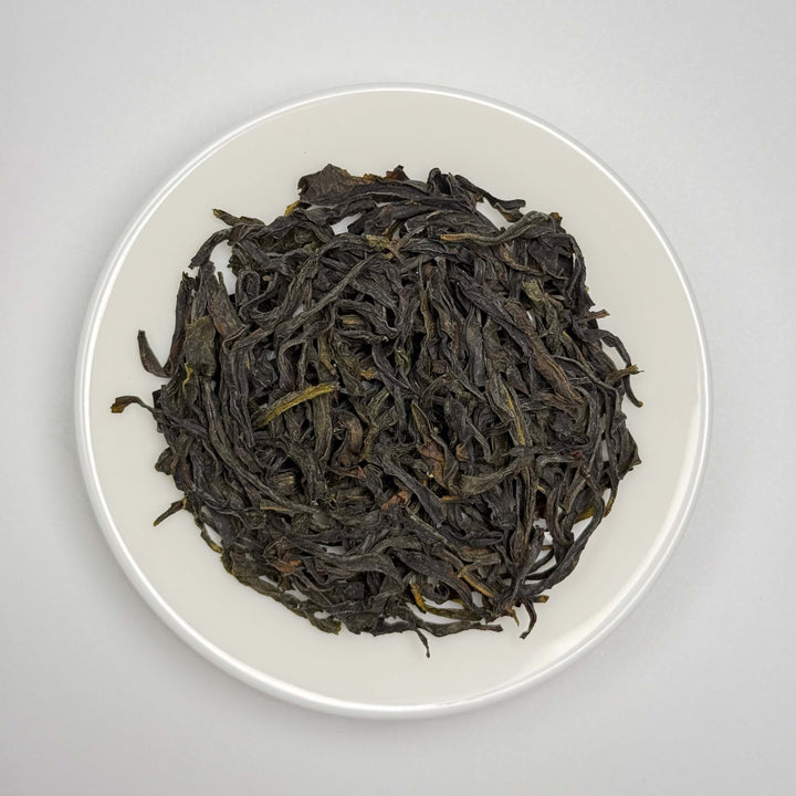 Phoenix Dancong Oolong: Da Wu Ye (Big Black Leaf)