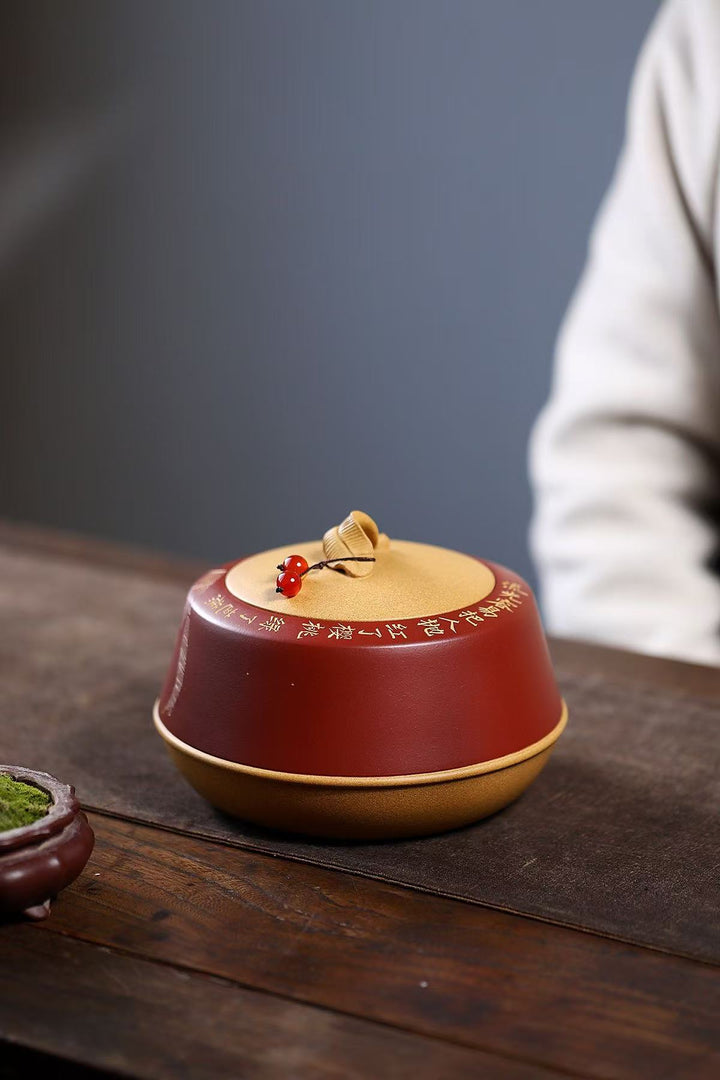 "Banana Leaf" | Handcrafted Duo-Tone Duan Ni Yixing Tea Jar | 500g Capacity
