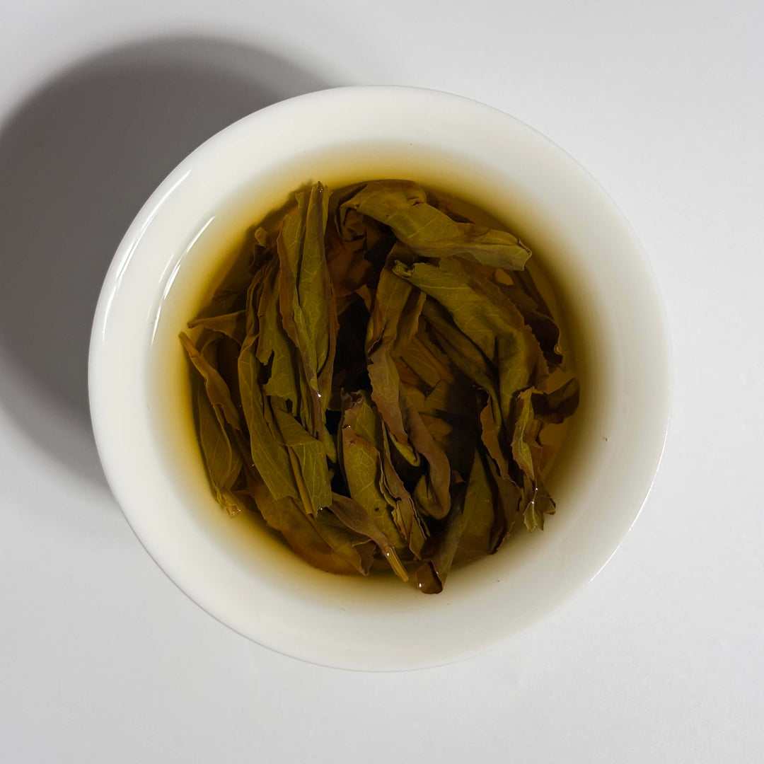 Phoenix Dancong Oolong: Da Wu Ye (Big Black Leaf)