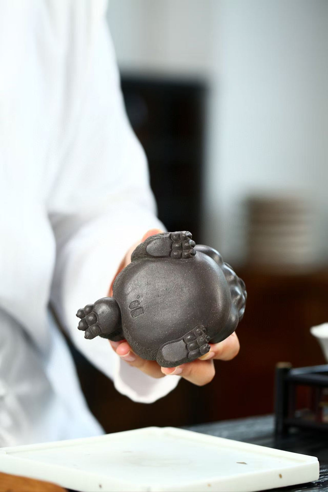 "Auspicious Ruyi Toad" | Handcrafted Raw Duan Clay Tea Pet