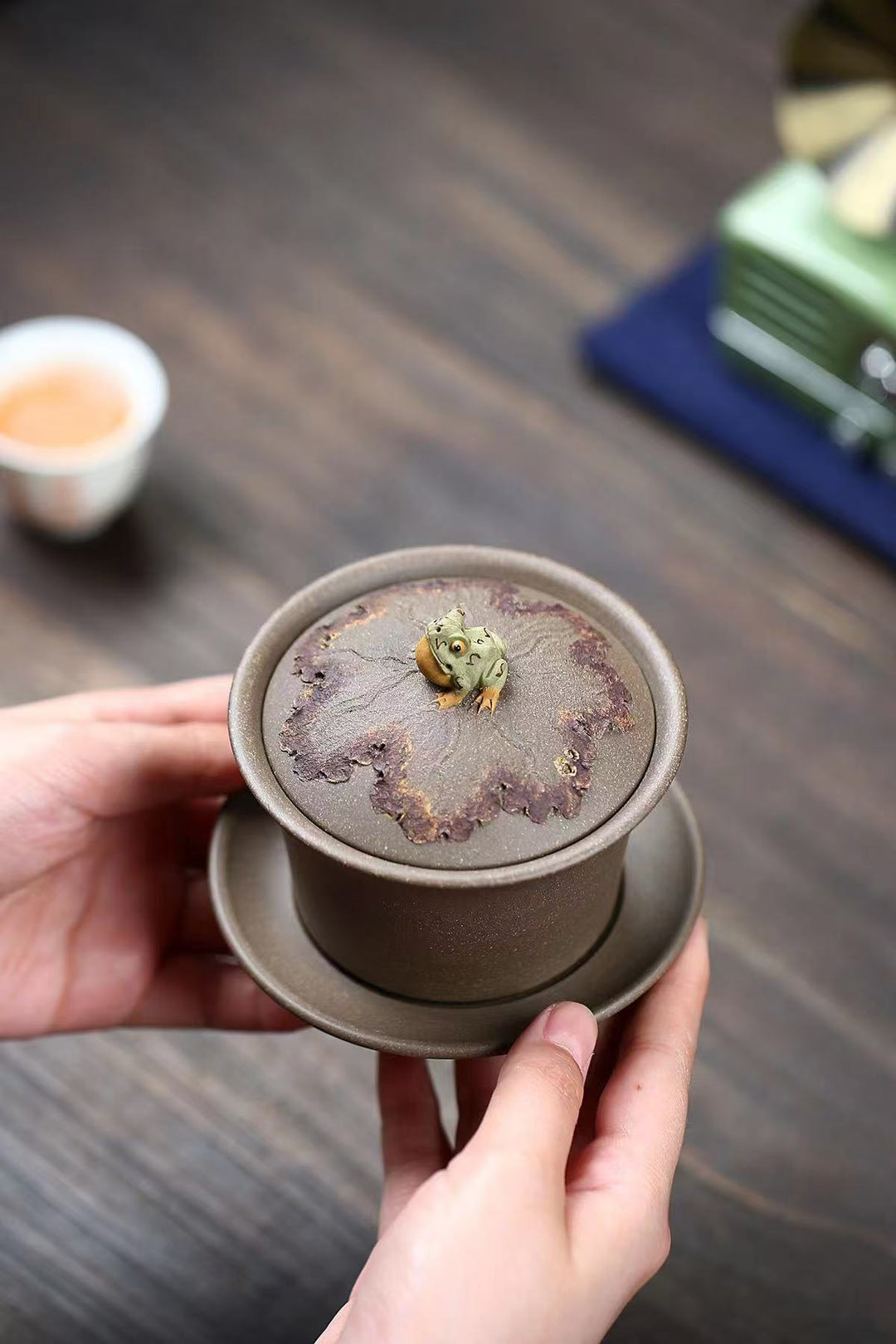 "Zen Listening" | Handcrafted Yixing Qingduan Ni Gaiwan | Sky-Gazing Frog Tea Bowl (180cc)