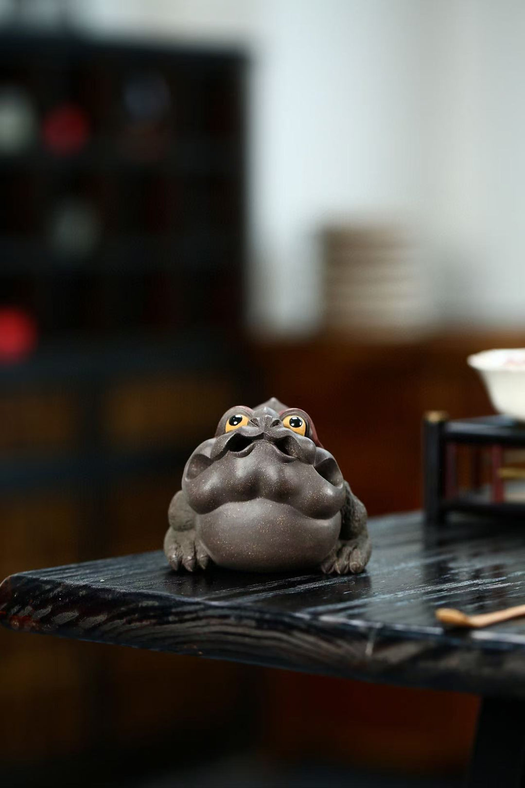 "Auspicious Ruyi Toad" | Handcrafted Raw Duan Clay Tea Pet