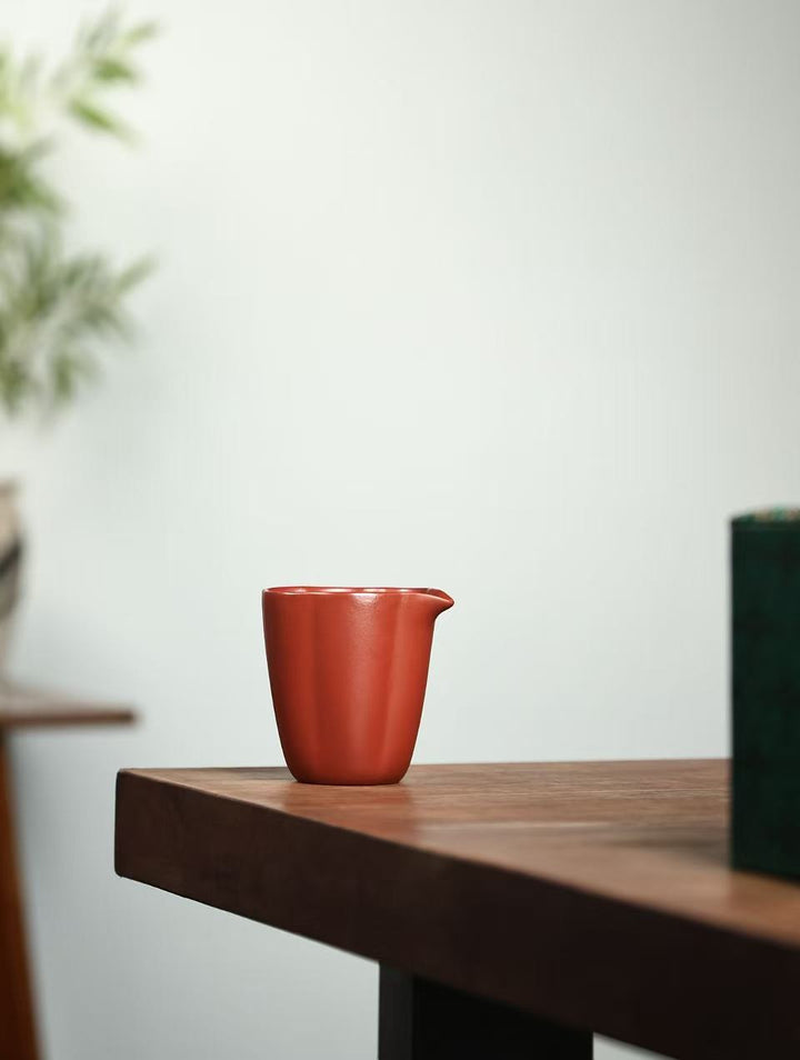 "Jinvon Petal" | Handcrafted Premium Zhu Ni Fair Cup | Symmetrical Petal Design (210cc)