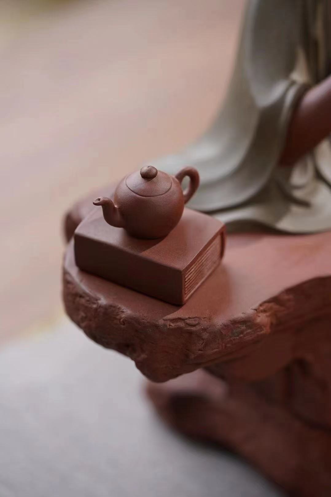 "Saint of Tea: Lu Yu" | Handcrafted Masterpiece Sculpture | Rare Mixed Zisha Clay by Xun Shaohua