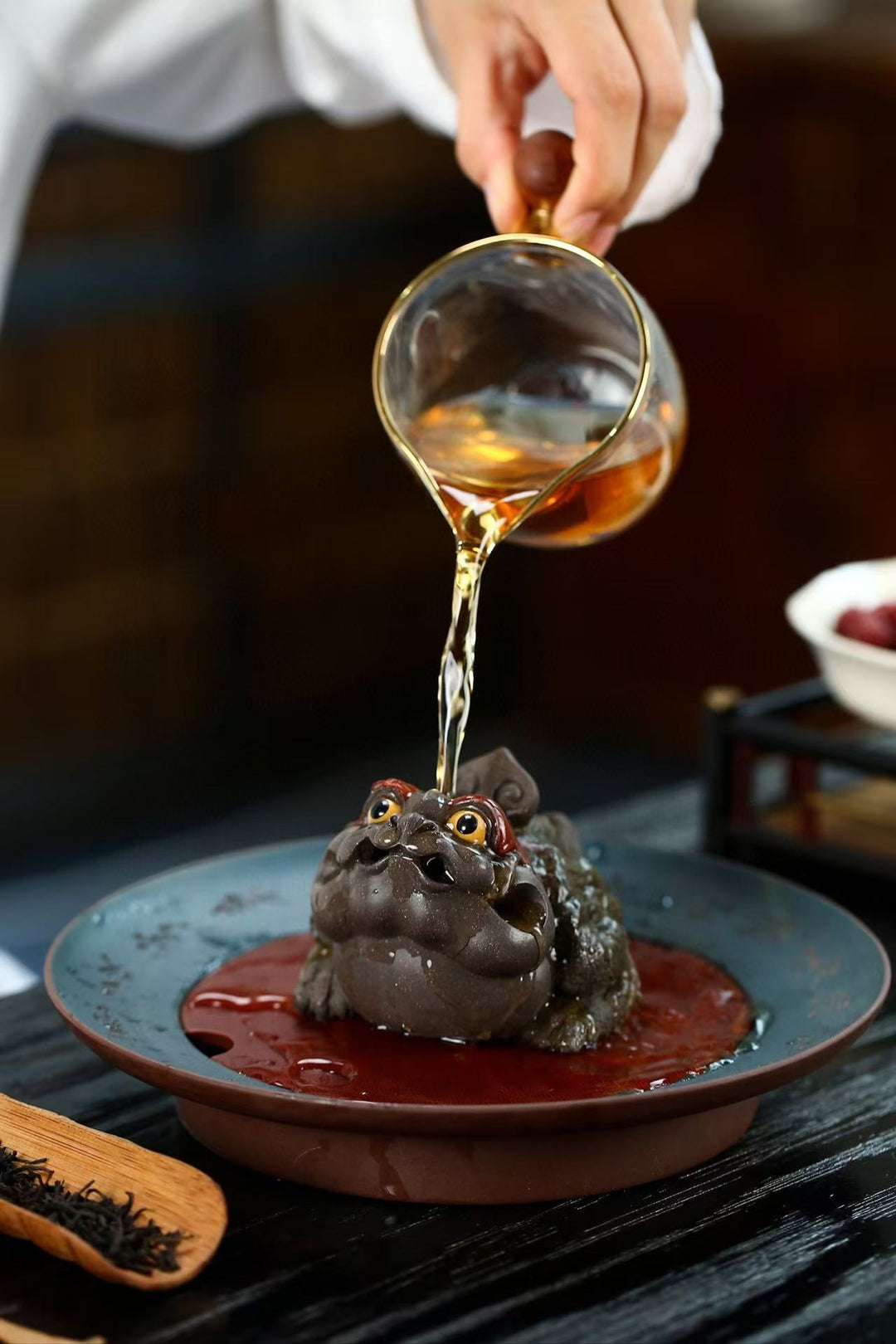 "Auspicious Ruyi Toad" | Handcrafted Raw Duan Clay Tea Pet
