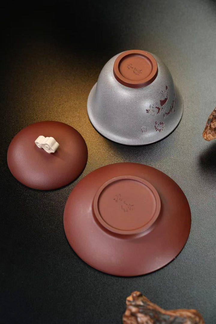 "Zen Ruyi" | Handcrafted Yixing Zisha Gaiwan | Premium Purple Clay Tea Bowl with Cloud Finial (200cc)